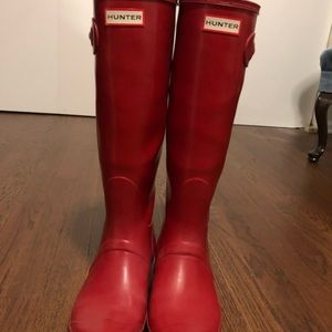 HUNTER red matte tall boots sz 9F